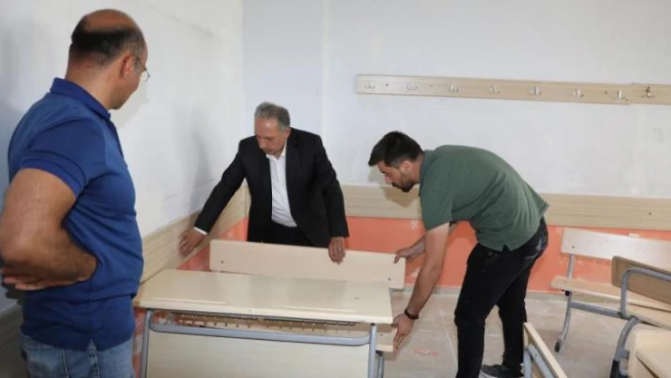 Talas'ın okullarına 2 milyon liralık bakım onarım