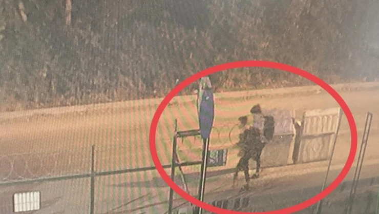 Teröristler saldırıdan 10 dakika önce kameraya böyle yansıdı