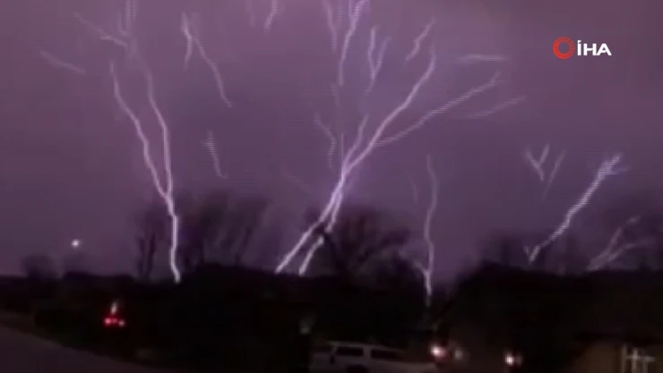Ters yıldırım görüntülendi