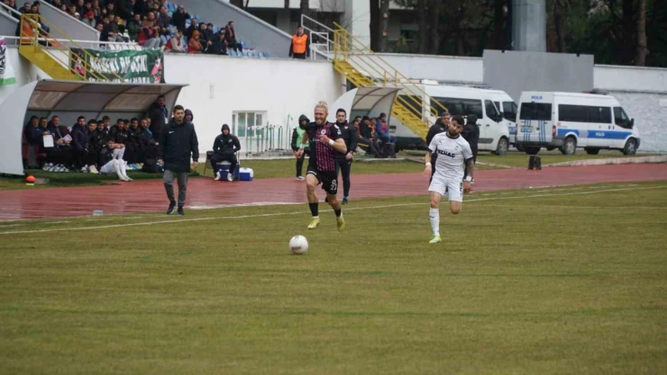 TFF 2. Lig: Isparta 32 Spor: 1 - Menemen FK: 2