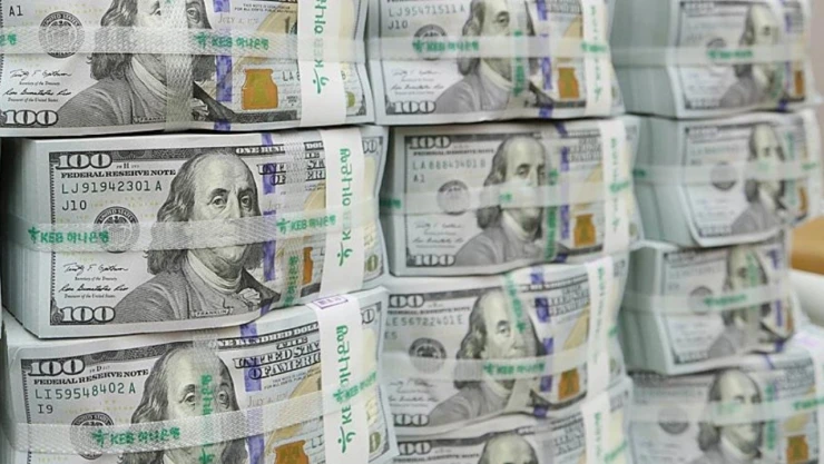 Ticaret Bakanlığı: 2023 yılında cari işlemler açığı 45,2 milyar dolara geriledi