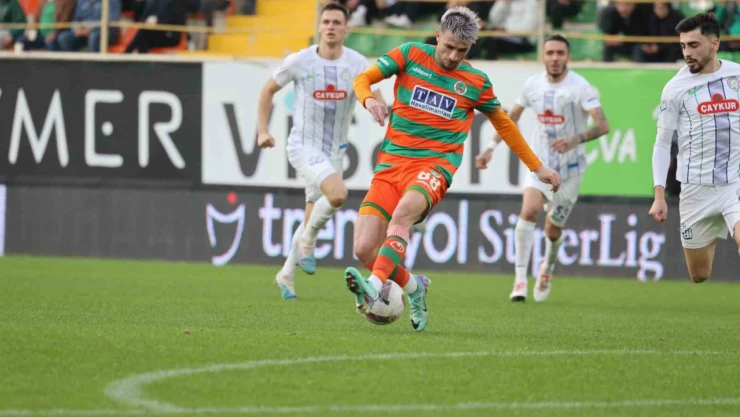 Trendyol Süper Lig: Alanyaspor: 2  - Çaykur Rizespor: 1 (Maç sonucu)