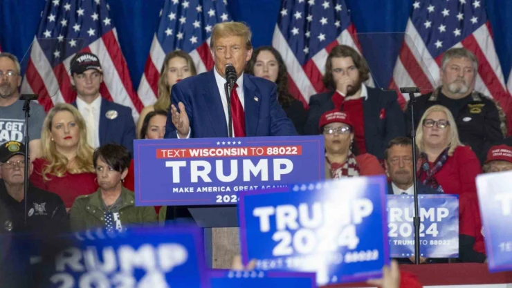 Trump, ABD'de yasadışı olarak bulunan göçmenleri