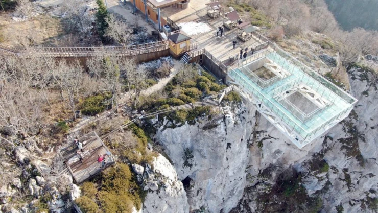 Türkiye'de başka örneği yok: 3 bin nüfuslu ilçeye turist akın edecek