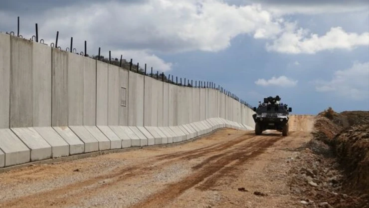Türkiye ne pahasına olursa olsun güney sınırlarında bir teröristan kurulmasına müsaade etmeyecektir