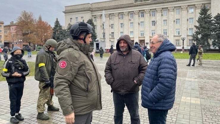 Türkiye'nin Kiev Büyükelçisi Güldere, Mikolayiv ve Herson'u ziyaret etti