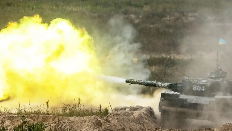 Ukrayna'nın hasar gören tank ve zırhlı araçlarını onaracak
