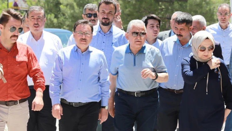 Vali Çiçek ve Başkan Büyükkılıç'tan Soğanlı'ya yakın takip