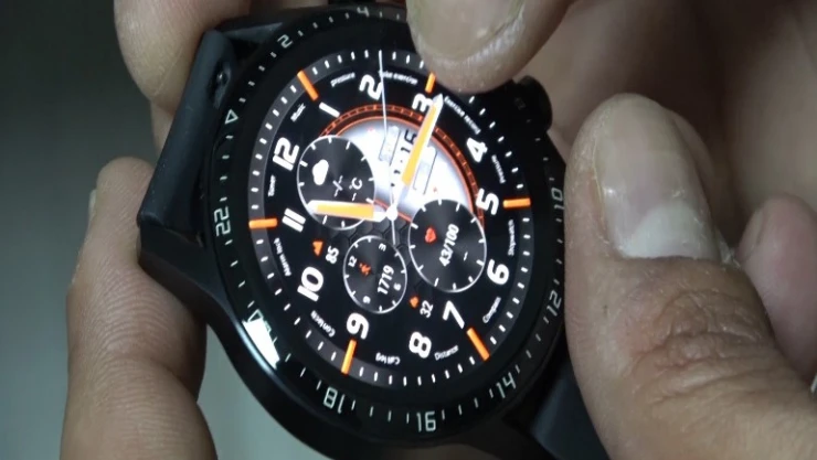 Yaşlılarını merak edenler artık akıllı saat kullanacak