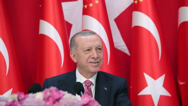 Yeni asgari ücrete yüzde 30 zam yapıldı.