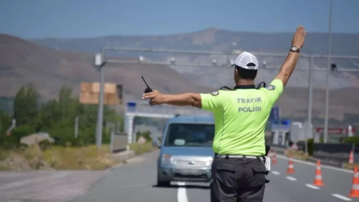 Yetkisiz çakar kullanımına ilişkin valiliklere yeni genelge gönderildi
