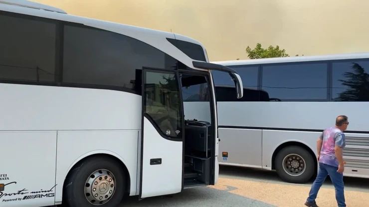 Yunanistan'daki yangında tahliyeler başladı, İpsala Sınır Kapısı kapatıldı