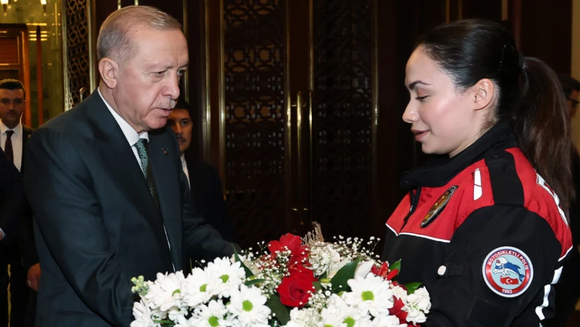 Cumhurbaşkanı Erdoğan Türk Polis Teşkilatı heyetini Cumhurbaşkanlığı Külliyesi'nde kabul etti.