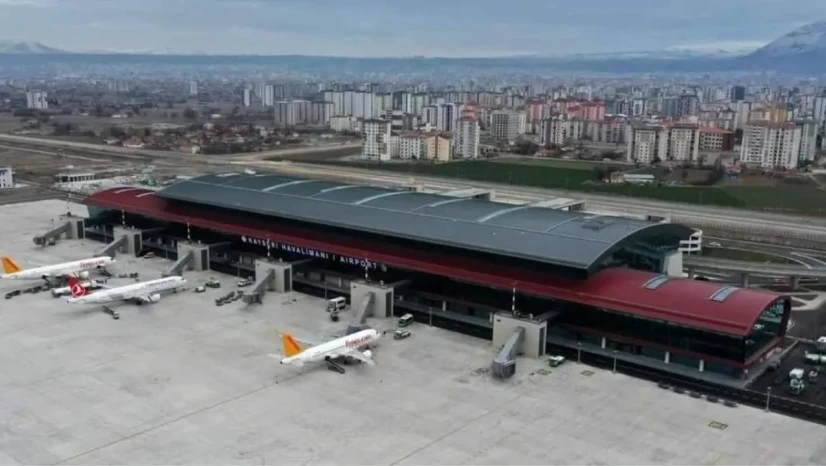 Havalimanı'nda Bagaj Bekleme Süreleri Azaldı