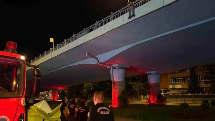 Kayseri'de Köprüde İntihar Girişimi