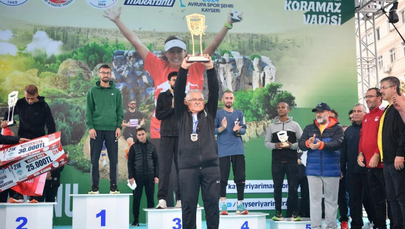 Kayseri'nin Uluslararası Yarı Maratonuna Davet