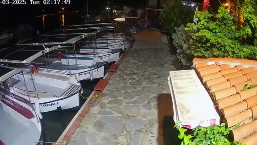 Marmaris'te 5.8'lik Deprem Paniği
