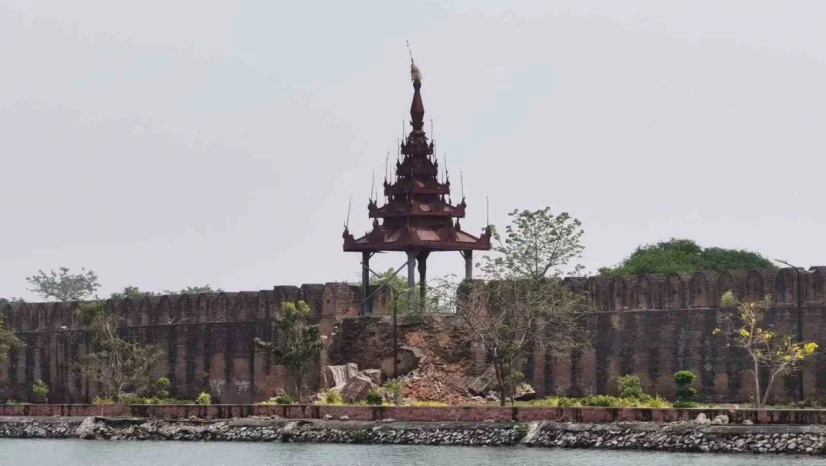Myanmar'da 7.7 ve 6.4 büyüklüğünde deprem