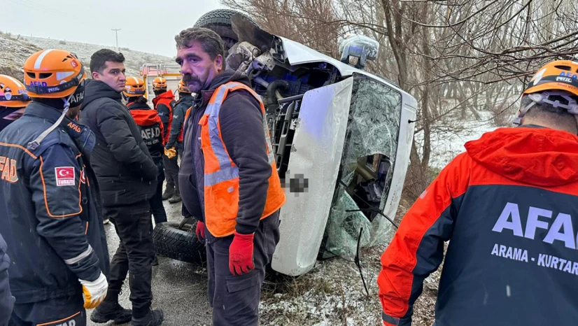 Okul Servisi Kazası: 14'ü Öğrenci 15 Yaralı