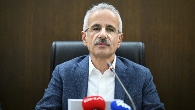 Ulaştırma ve Altyapı Bakanı Uraloğlu'ndan Ereğli'de batan gemiye ilişkin açıklama
