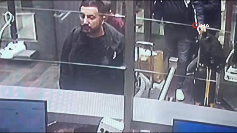 Adliye Hırsızları Havalimanında Görüntülendi