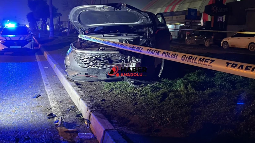 Araç yaya geçidinden geçmek isteyen vatandaşlara çarptı: 3 ölü, 3 yaralı