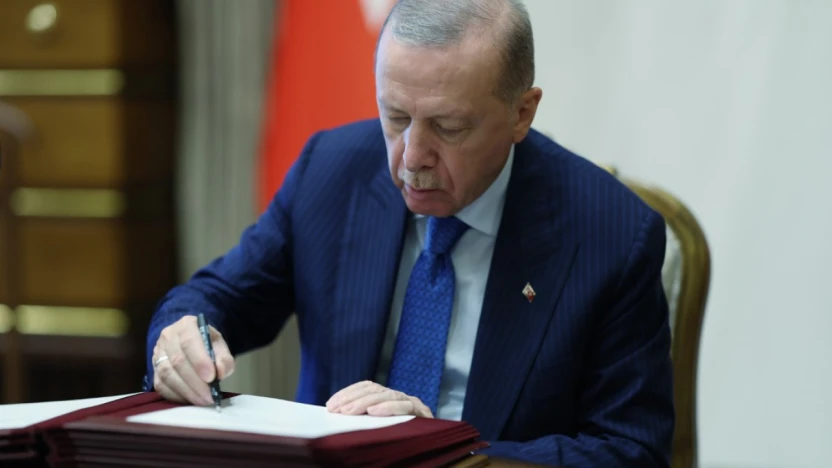 Cumhurbaşkanı YAŞ kararlarını imzaladı