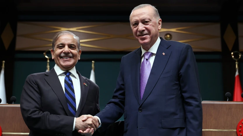 Erdoğan, Pakistan Başbakanı Şerif ile telefonda görüştü
