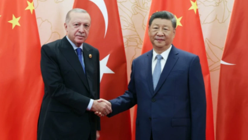 Erdoğan ve Xi bir araya geldi! 'Zirve öncesi kritik temas'