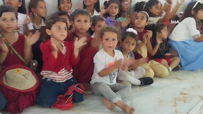 Gazze'de yetim çocuklar saldırılara rağmen bayram sevinci yaşadı