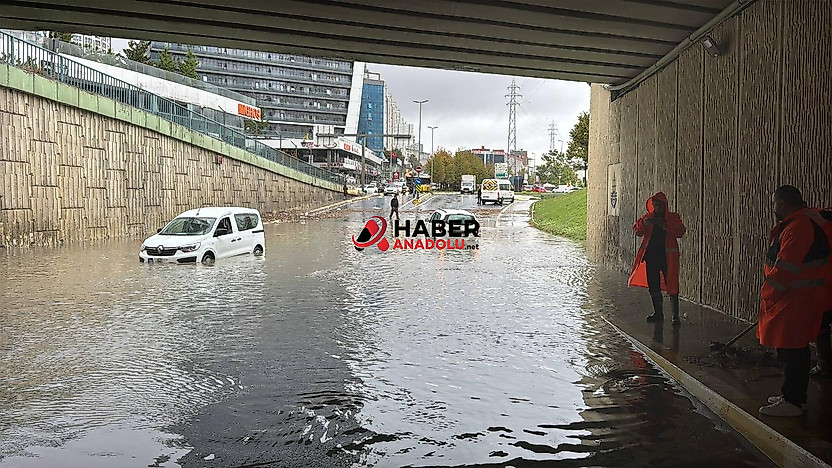 İstanbul'da yağış kaynaklı afette can kaybı arttı