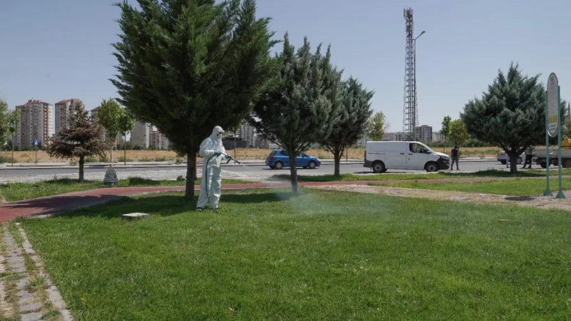 Melikgazi'de Yaz Boyu İlaçlama Çalışmaları Sürüyor