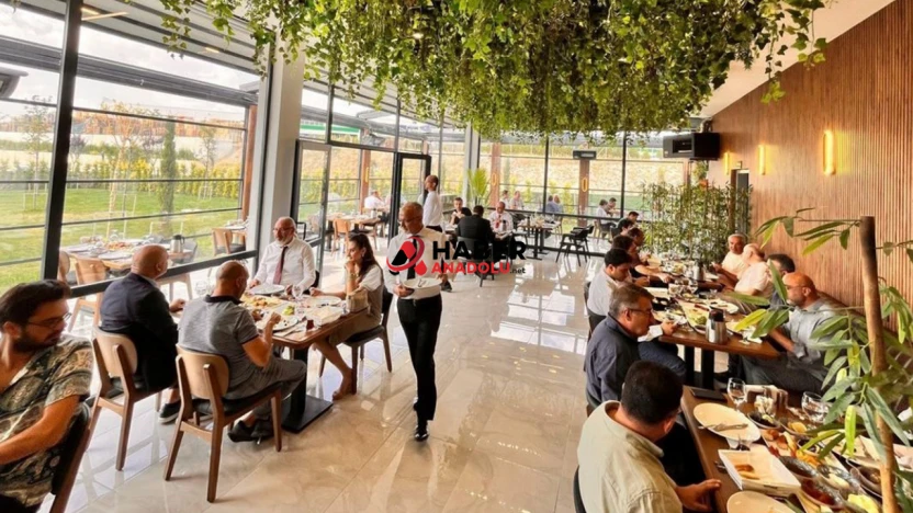Restoranlarda 'Ek Ücret' Devri Bitti