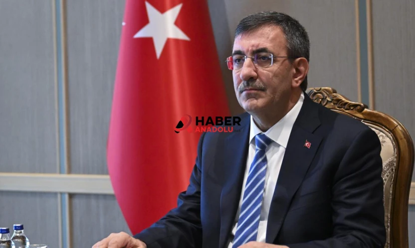 Bayrağımıza gerçekleştirilen saldırı hiçbir şekilde cezasız kalmayacak