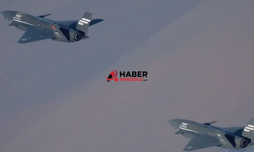 KIZILELMA'dan akıllı filo otonomisi ile kol uçuşu