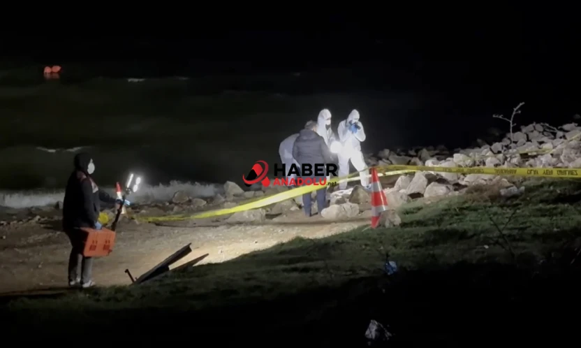 Kumal'ın cansız bedeni 8 metre derinlikteki aracının içinde bulundu